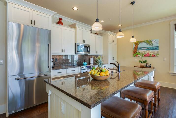 3BR/3BA Villa, Central A/C, 5 Minute Walk To Beach gallery image 5