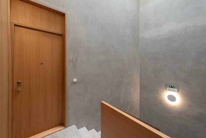 Tripas-Coração: Mouzinho32 3rd Floor Apt E gallery image 2