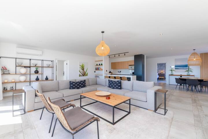 Penthouse Paradise gallery image 5