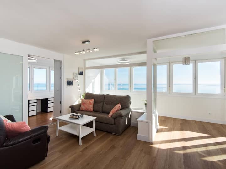 Magic Of The Ocean, Front Line Beach Apartment - Torremolinos