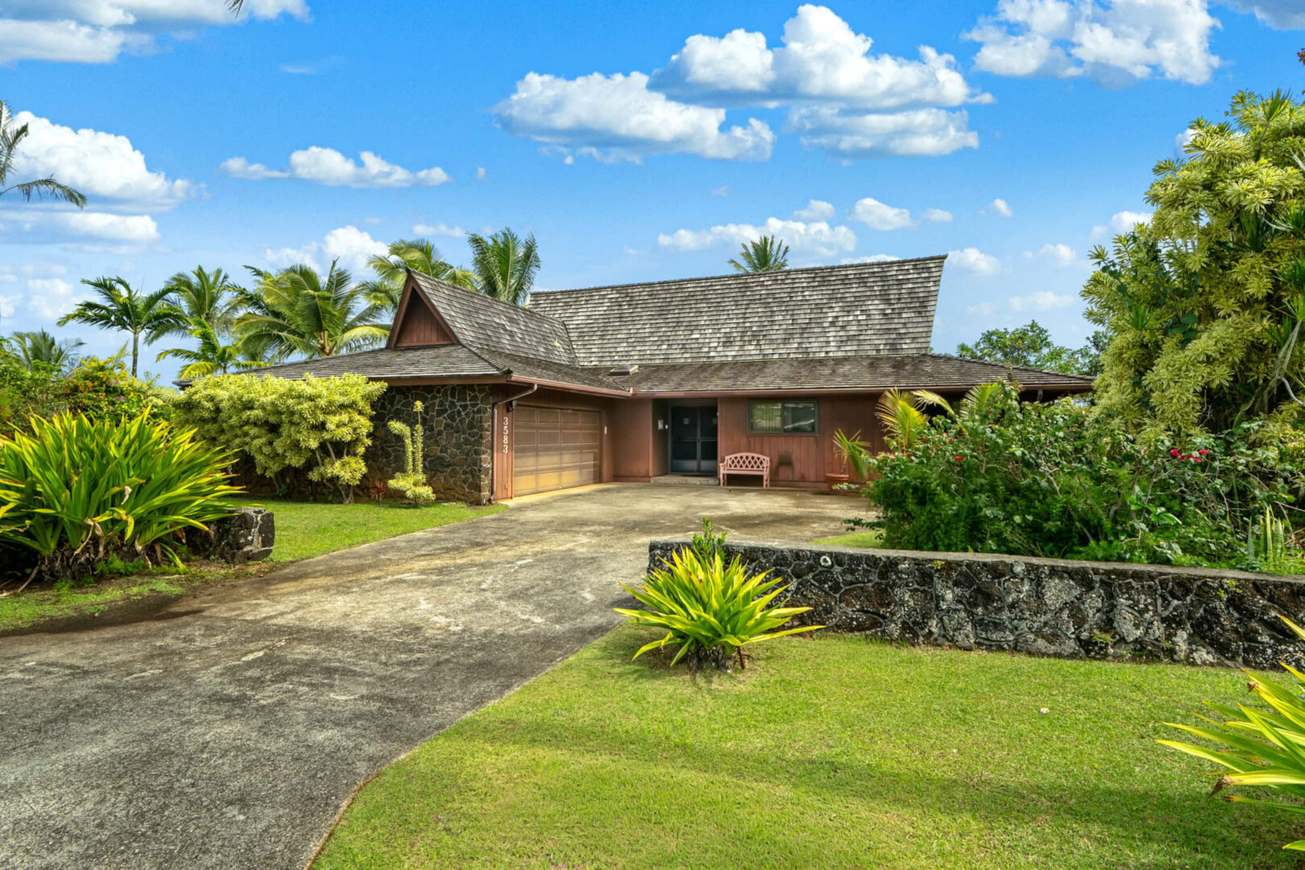 Home in Princeville · ★4.88 · 3 bedrooms · 4 beds · 2 baths - Image 3