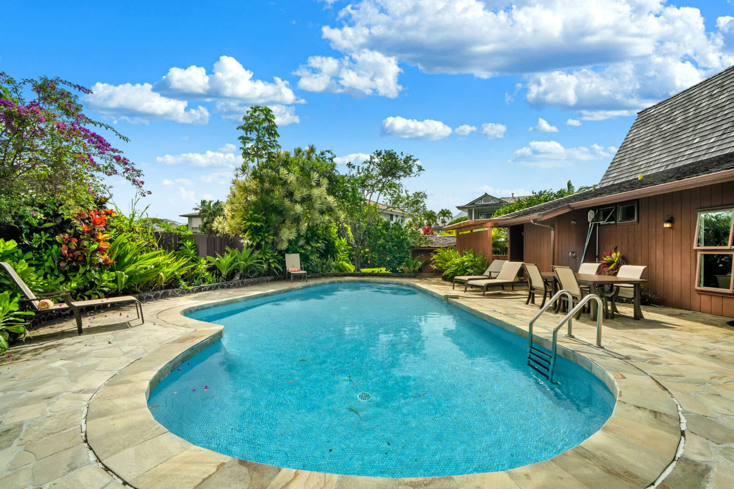 Home in Princeville · ★4.88 · 3 bedrooms · 4 beds · 2 baths - Image 4