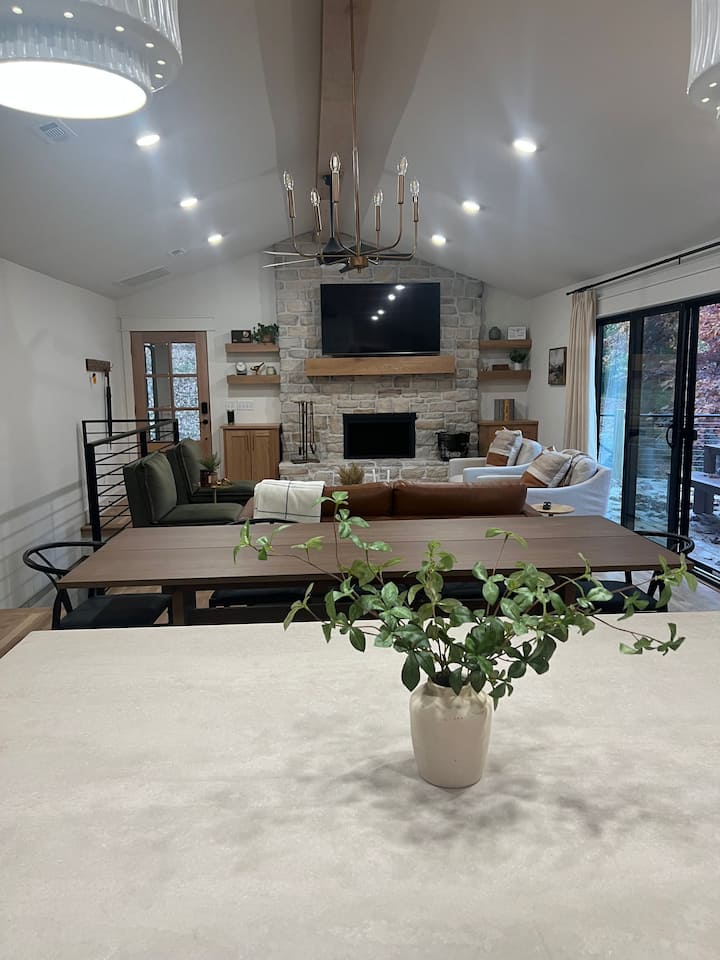 Beaver Lakeshore Cottage - ビーバー湖, AR