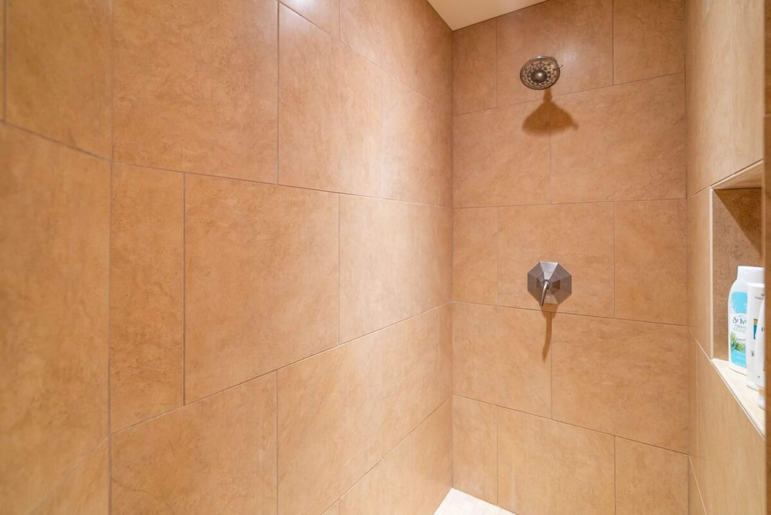Villa in Kapolei · ★5.0 · 3 bedrooms · 5 beds · 3 private baths - Image 16