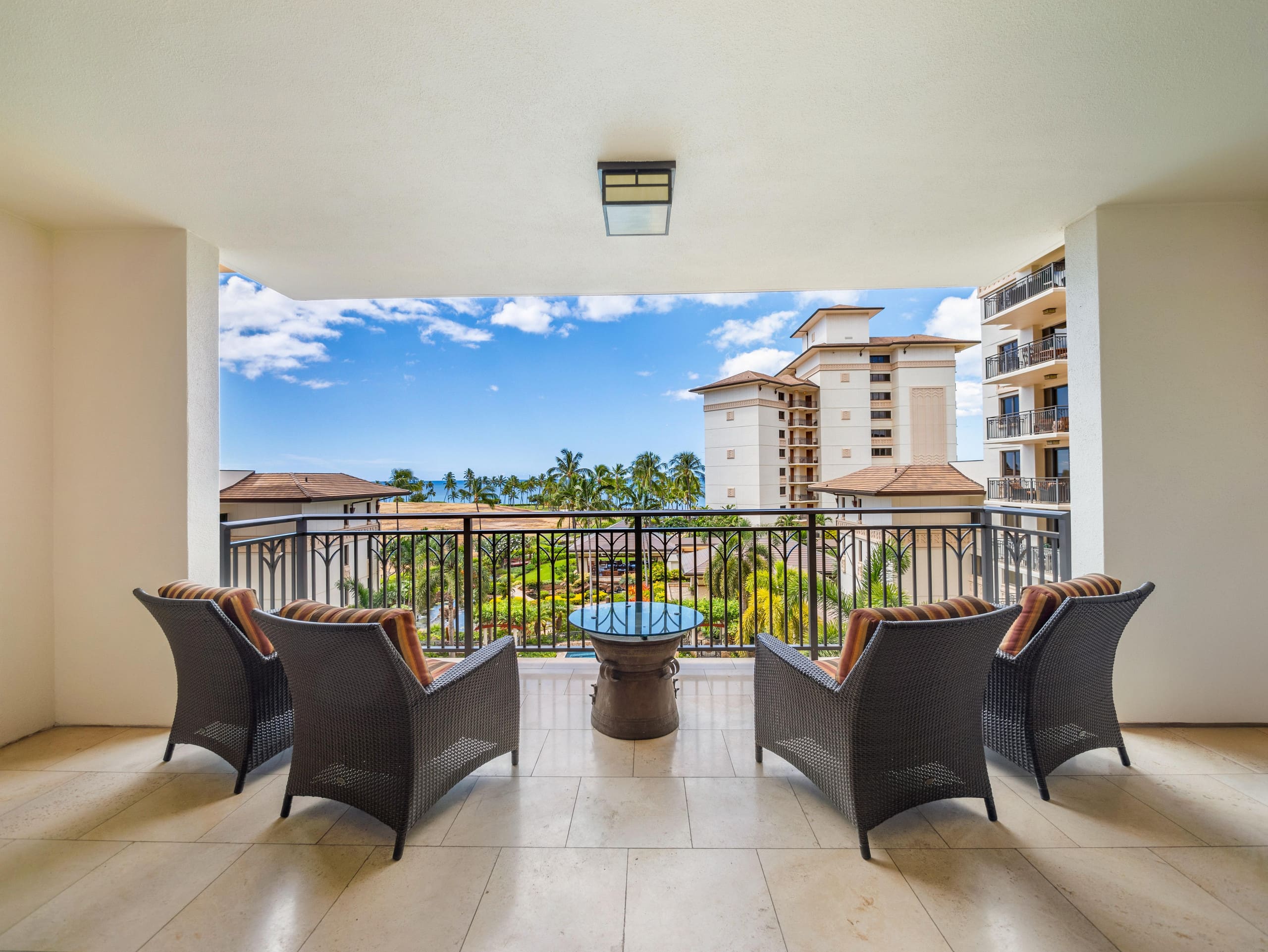 Villa in Kapolei · ★4.93 · 2 bedrooms · 4 beds · 2 baths - Image 5
