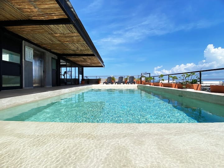 1br Apt For 3 | Rooftop Pool, Gym & 5th Ave - Playa del Carmen
