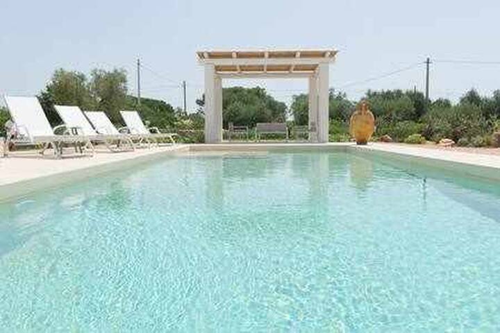 Trulli Petralux in Valle d’Itria gallery image 2