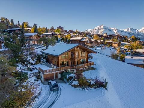 Chalet Vansamis, breathtaking views & sauna