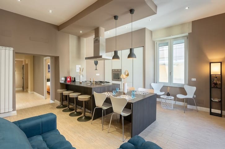 Apartment-City view-Private Bathroom