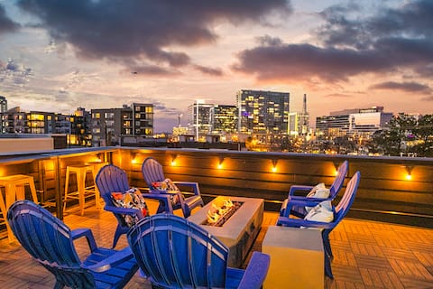 Hot Tub Heaven C&D @ The Gulch
