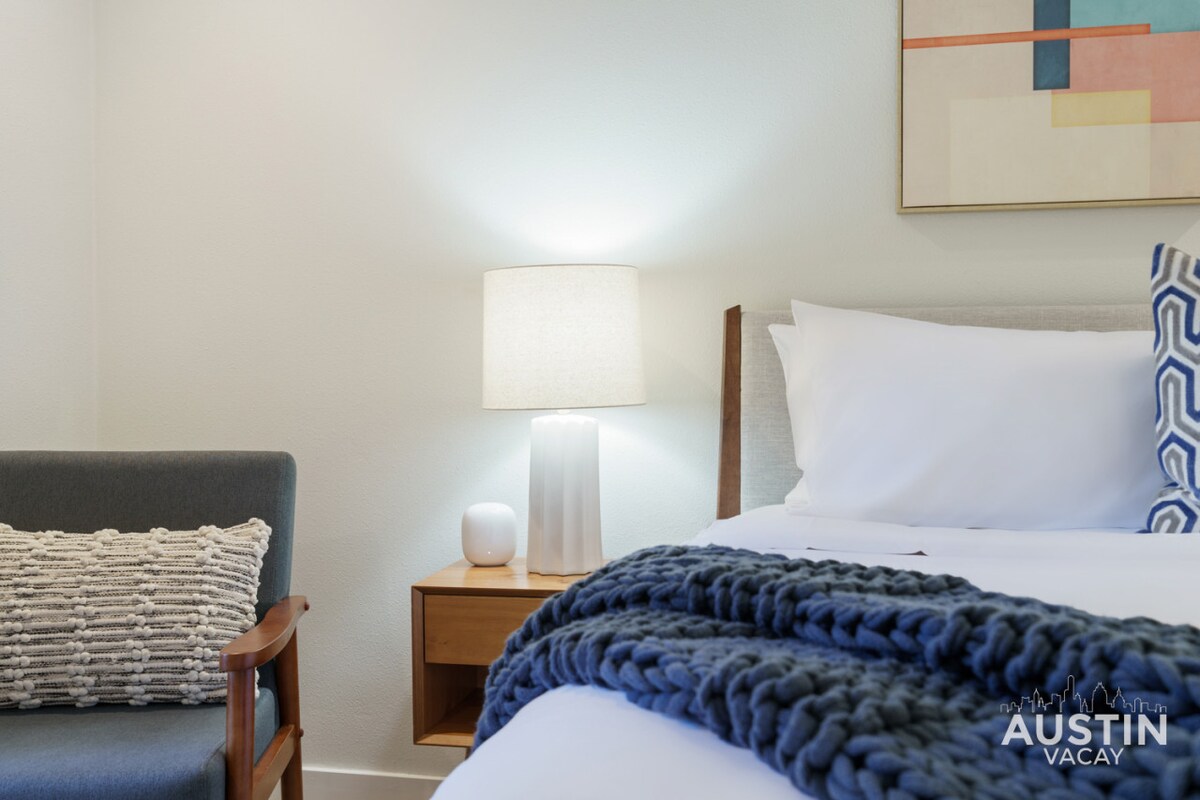 Close to Barton Springs + Zilker | King BR + Patio