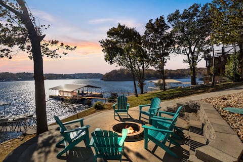 Expansive Decks, Firepit, Stunning Views All Over