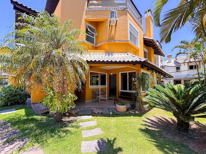Belíssima Casa A 300m Da Praia Da Cachoeira #Cva16 - Florianópolis