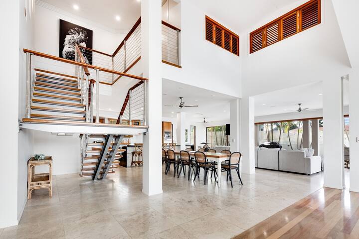 Luxurious, tropical Haven Mooloolaba gallery image 4