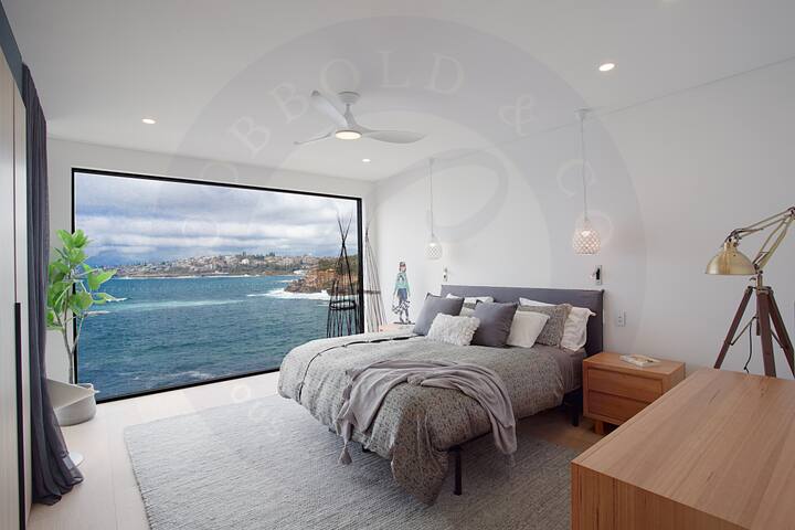 Uninterrupted Panoramic Views of Gordons Bay gallery image 3