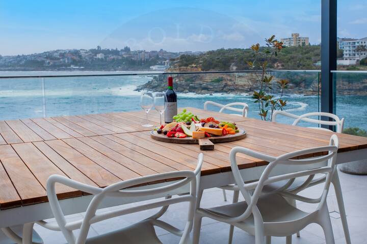 Uninterrupted Panoramic Views of Gordons Bay gallery image 4