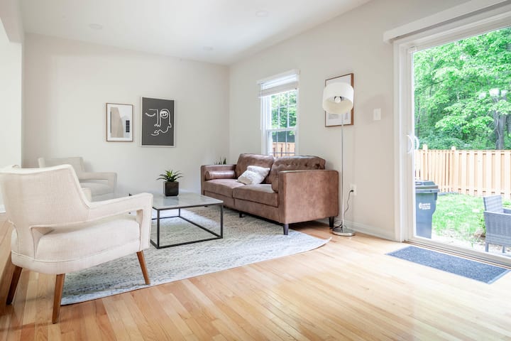 Blueground | Fairfax, W/d, Close To Nationals Park - Fairfax, VA