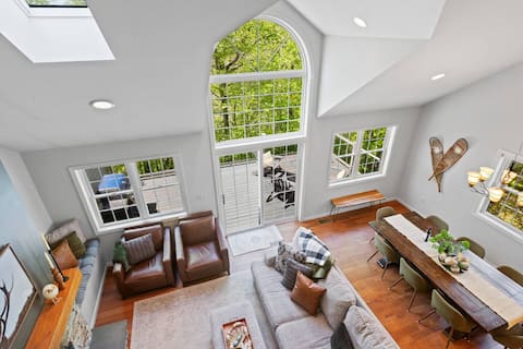 Family Lodge at Jiminy Peak - Pools & Adventure