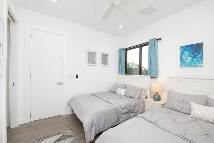 Allure #22第三间卧室