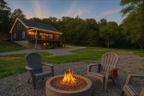 Secluded Cabin Escape • Hot Tub & Games • 13 Acres