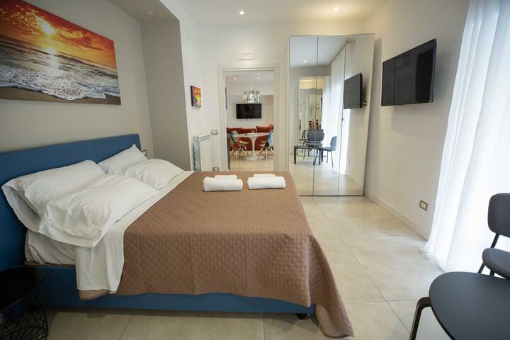 Napolidays Apartments -Downtown – Napoli gallery image 3