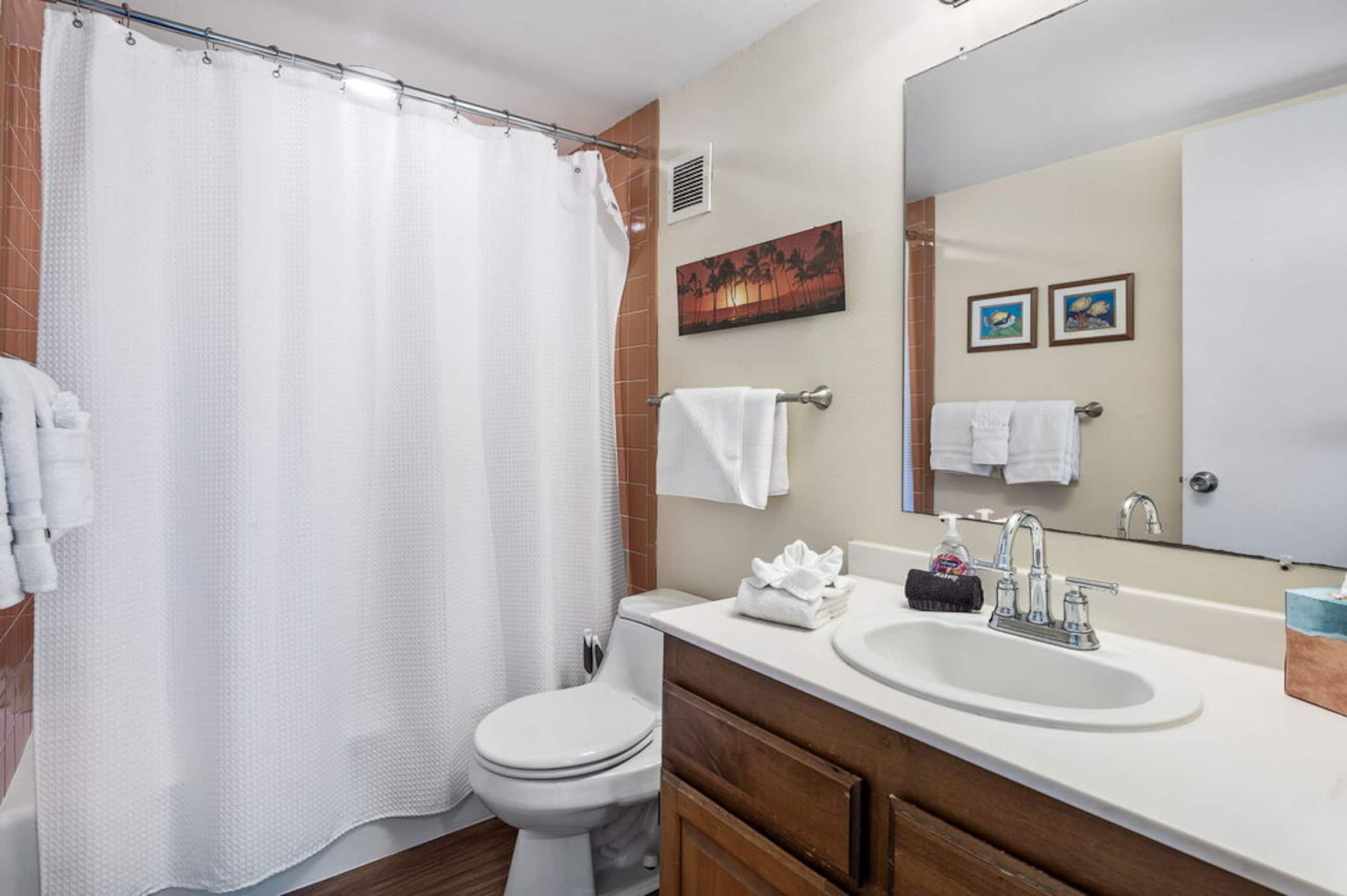 Condo in Kailua-Kona · ★4.75 · 2 bedrooms · 3 beds · 2 baths - Image 14