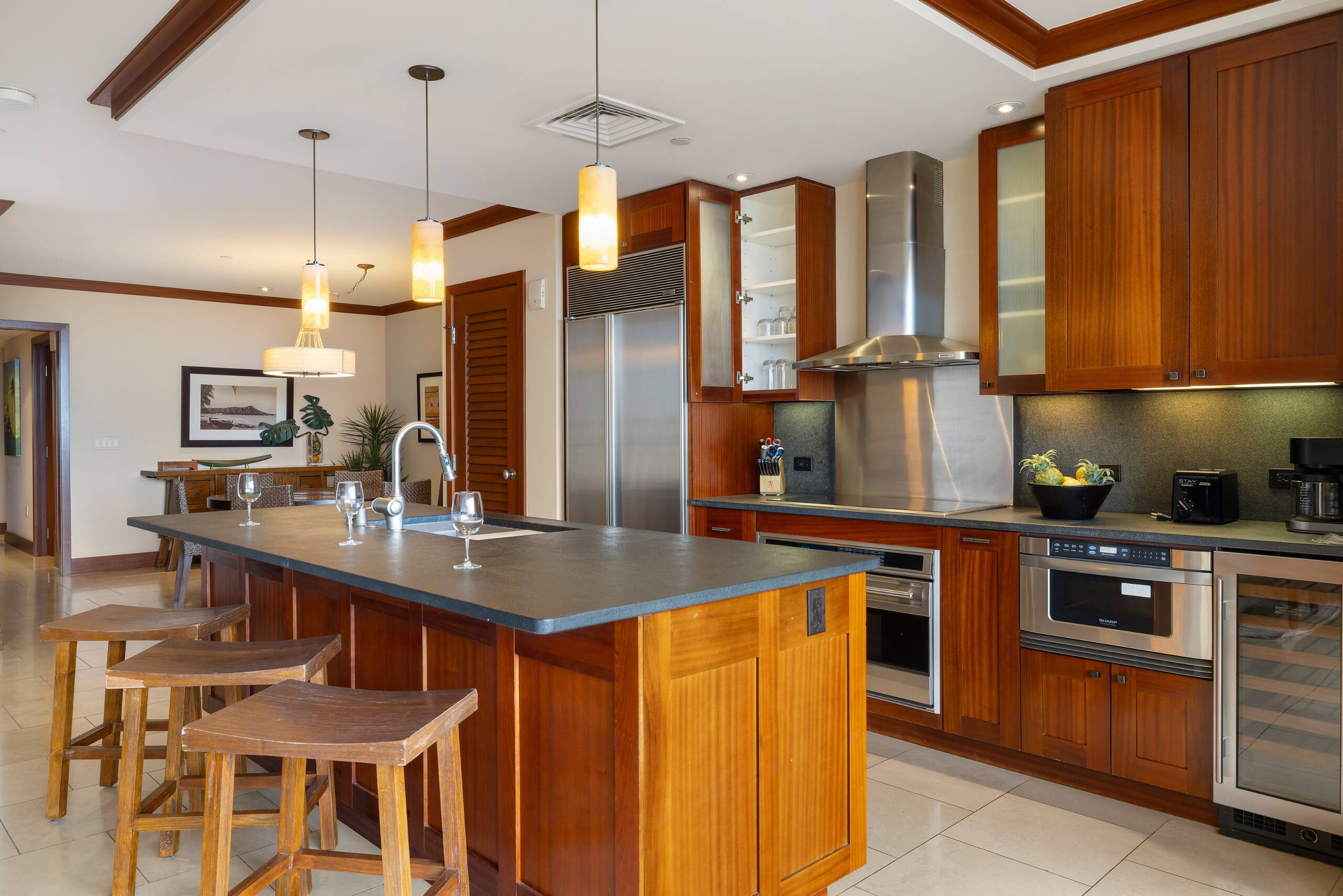 Condo in Kapolei · ★4.73 · 3 bedrooms · 4 beds · 2.5 private baths - Image 5