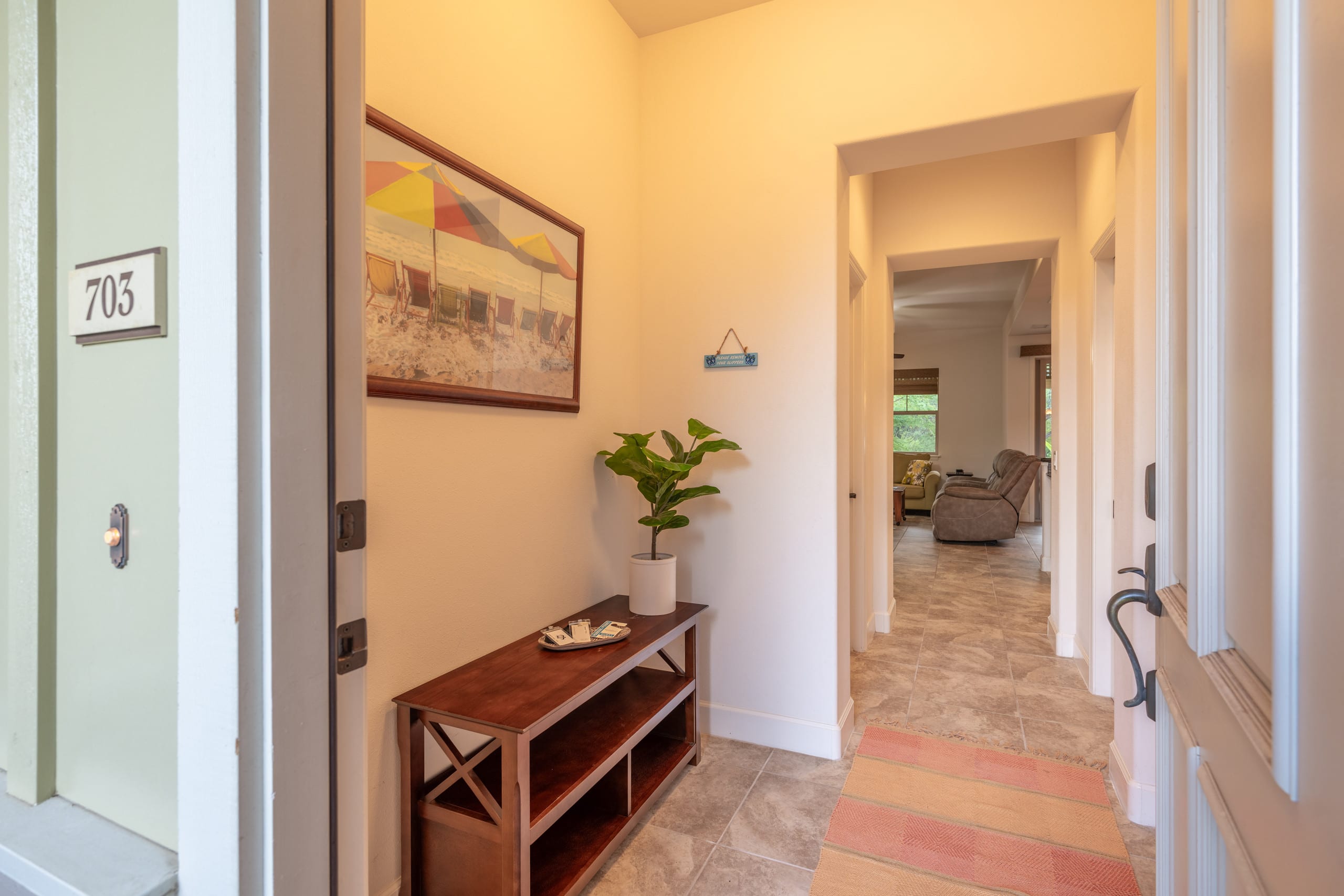 Fully equipped 2BR gem in quiet spot in Kulalani - Image 45