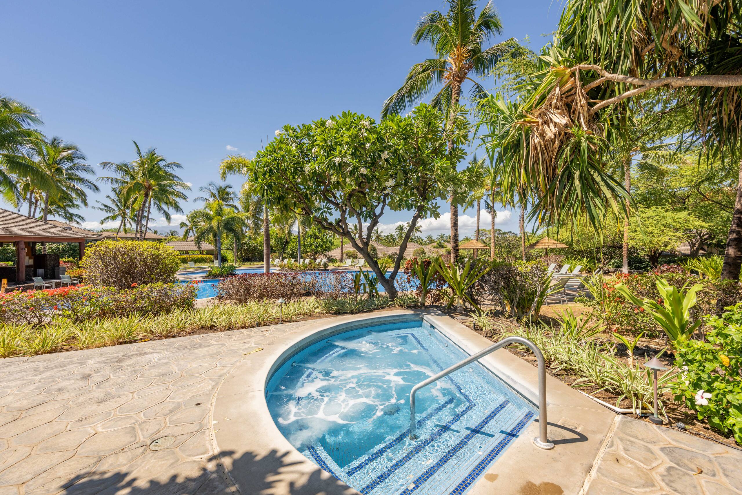 Fully equipped 2BR gem in quiet spot in Kulalani - Image 39