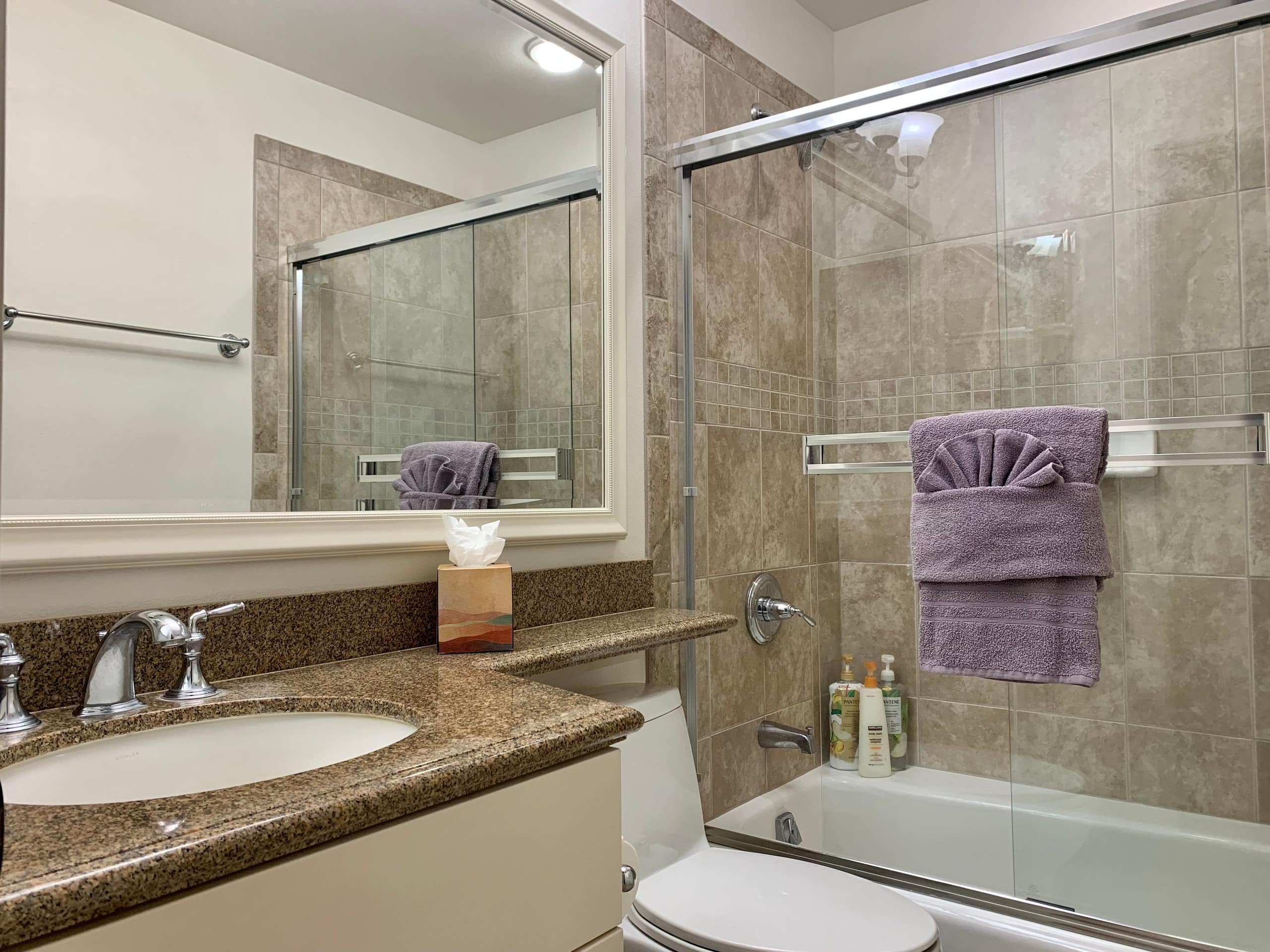 Fully equipped 2BR gem in quiet spot in Kulalani - Image 11