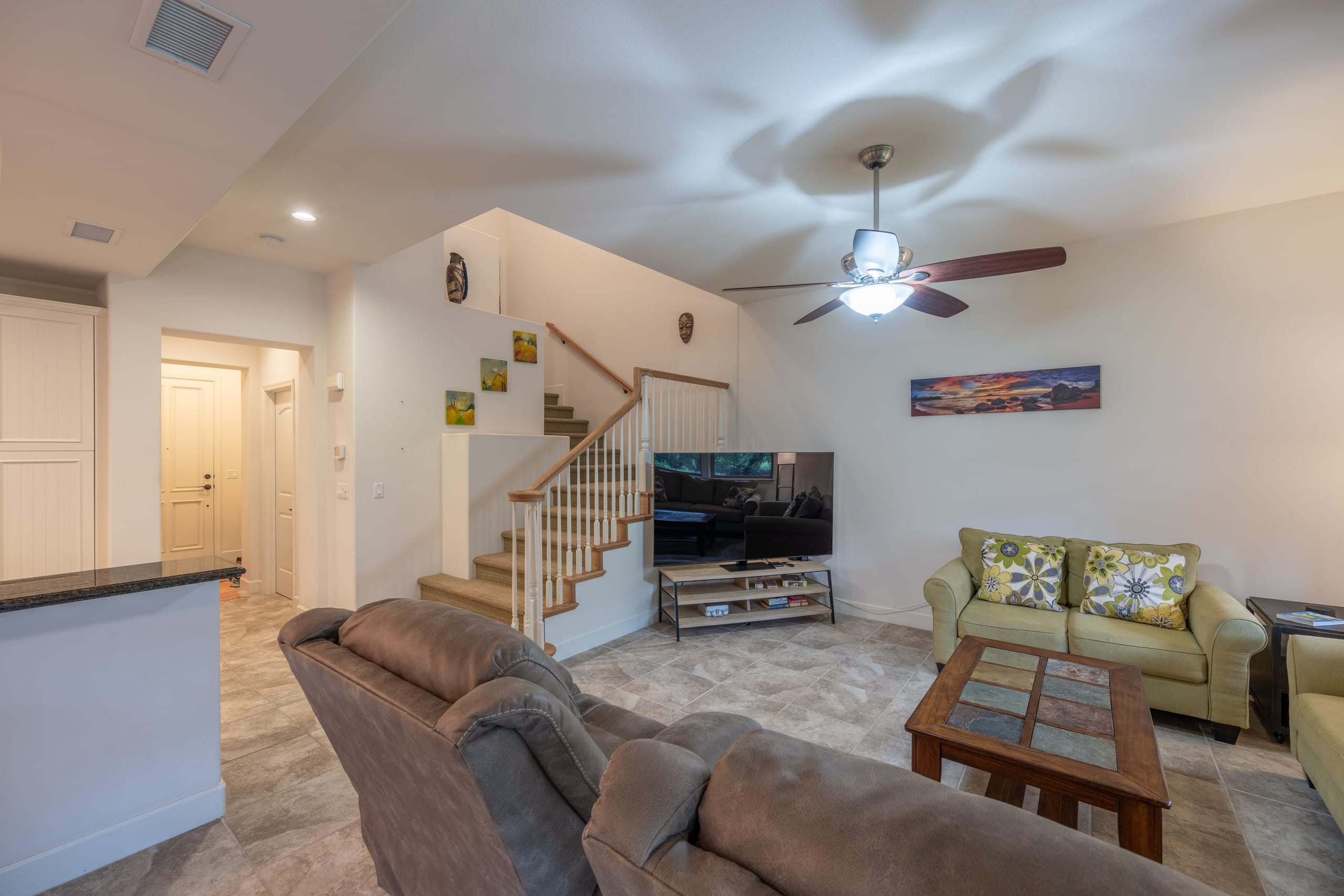 Fully equipped 2BR gem in quiet spot in Kulalani - Image 16