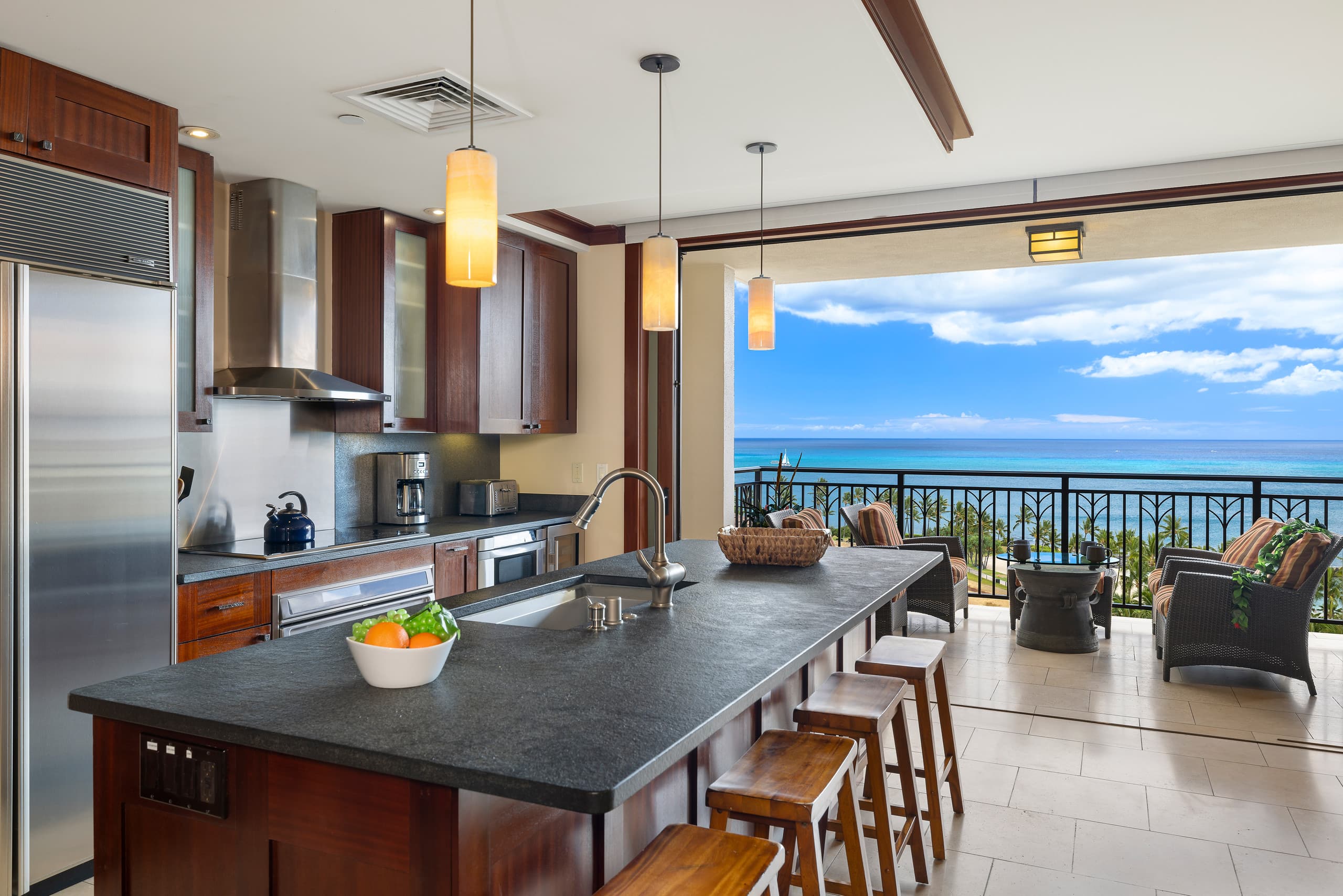 Condo in Kapolei · ★5.0 · 3 bedrooms · 5 beds · 2.5 private baths - Image 8