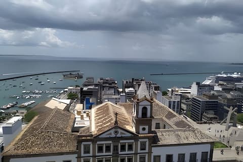 Top performing Airbnb: Vista para o mar in Centro Histórico
