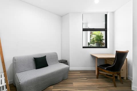 Successful Airbnb property: Ultimo Urban oasis | Pool, gym & leafy terrace in Ultimo