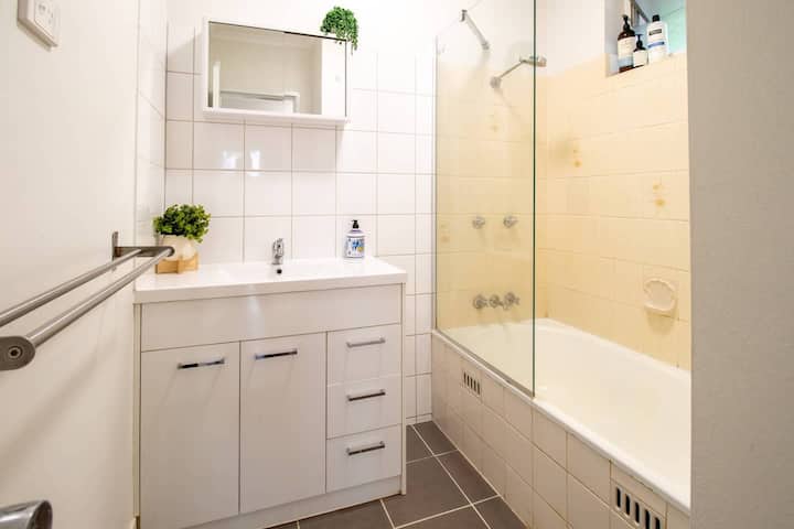 ห้องน้ำ (ห้องส้วมแยกต่างหาก)