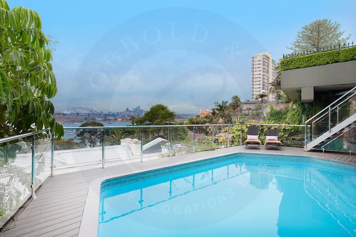 Kanangra – A Superb House on Sydney Harbour gallery image 3