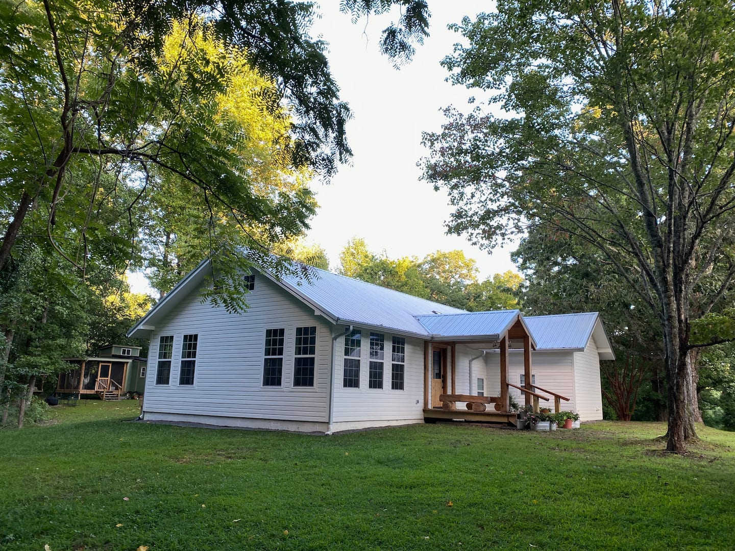 Large Farmhouse- perfect for families