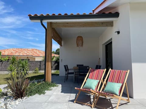 Quiet 3* family villa – 15 min to the beach – 6 people.