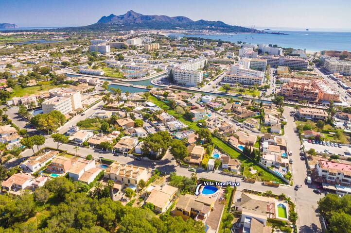 Villa Toro Playa by Villa Plus gallery image 3