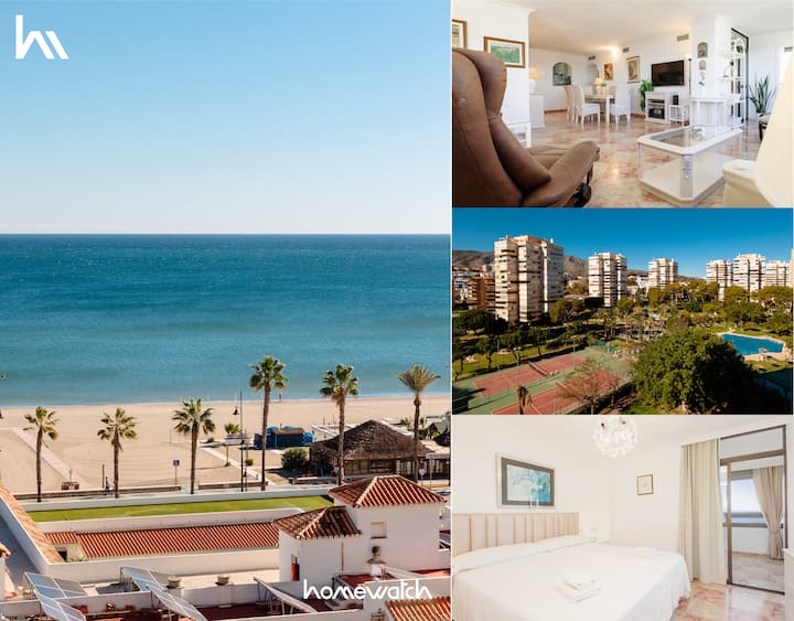 En Bord De Mer; Piscine; Parking Et Mini-golf - Torremolinos