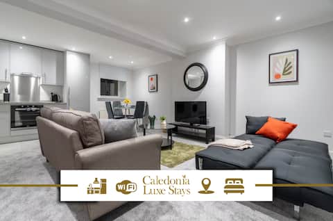 Refreshing Modern Apartment In North Lanarkshire