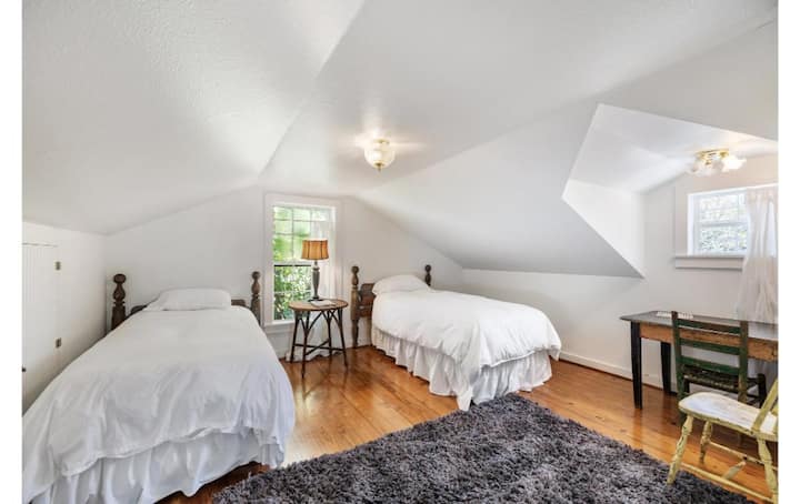 13-web-or-mls-696A9304