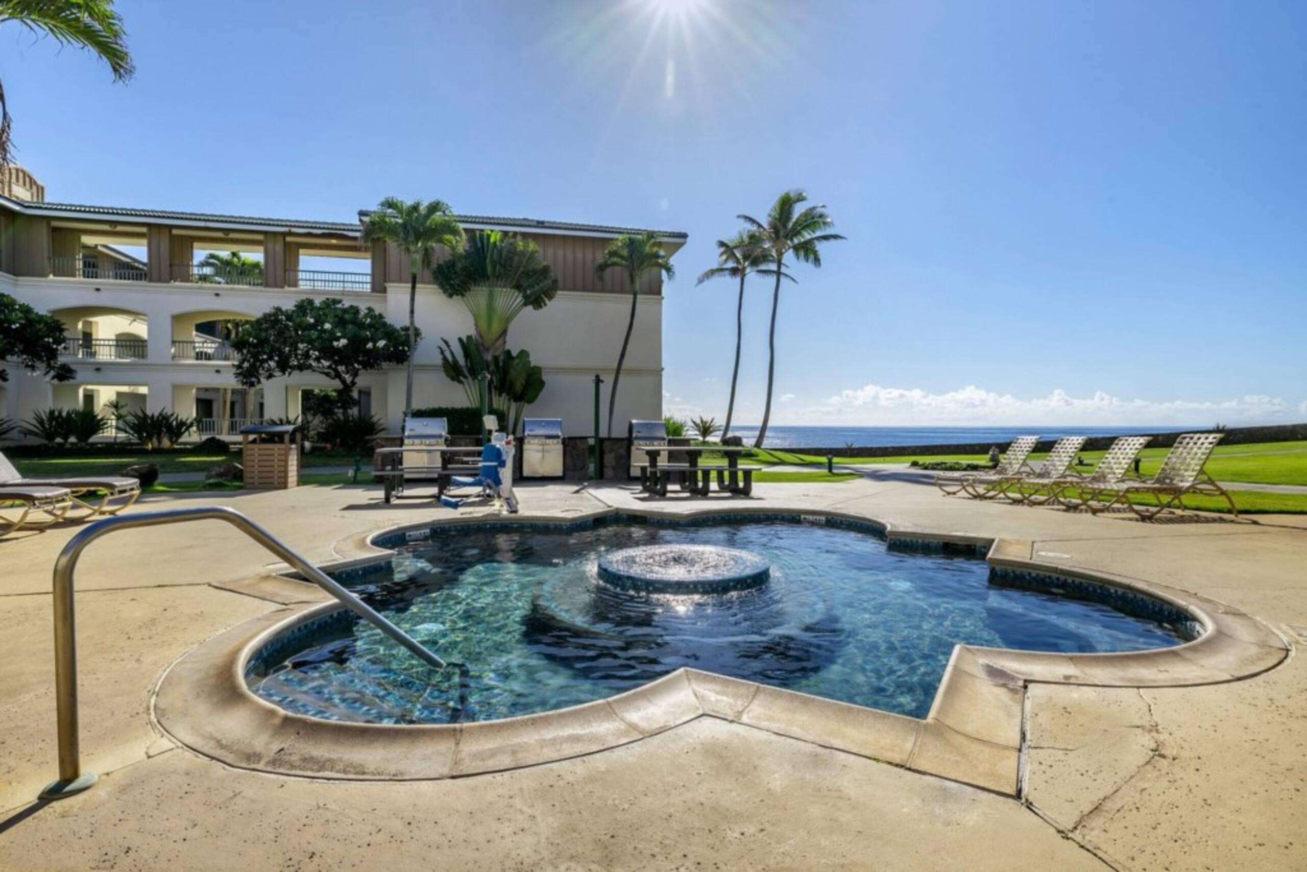 Resort in Koloa · ★5.0 · 2 bedrooms · 4 beds · 2 private baths - Image 14