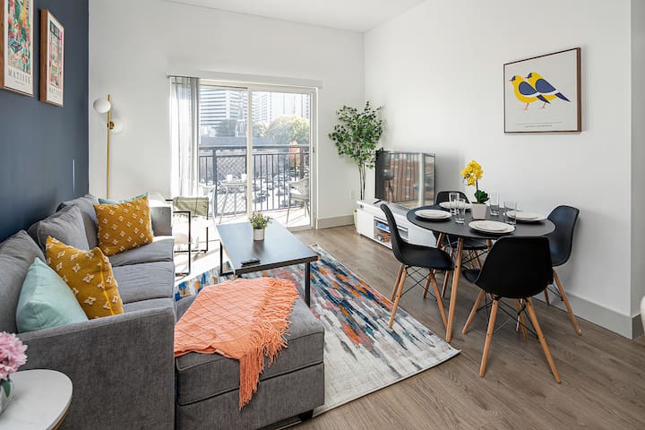Stay Luxe Living managed Airbnb listing 1