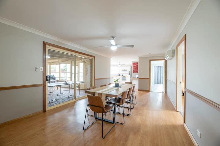 Windsor - Large Entertaining Area, Family Retreat - Dubbo