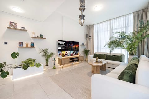Arabian-Inspired 1BR | Polo Residence Near Burj