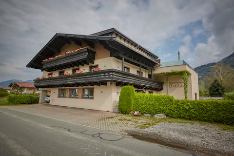 Top performing Airbnb: Christine Top 2 Apartment in Maishofen