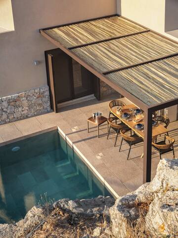 Askianos II Lux Villa – The Ultimate Elegant Oasis gallery image 2