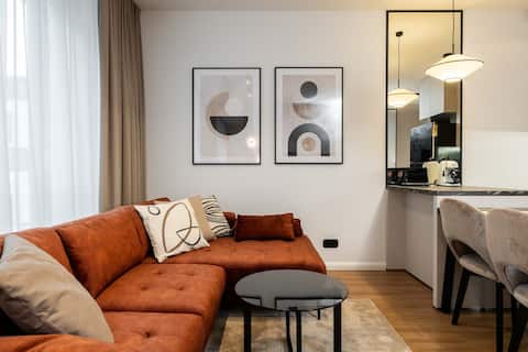 Top performing Airbnb: Urban Retreat Apartment Mokotow | Balcony&Parking in Mokotów