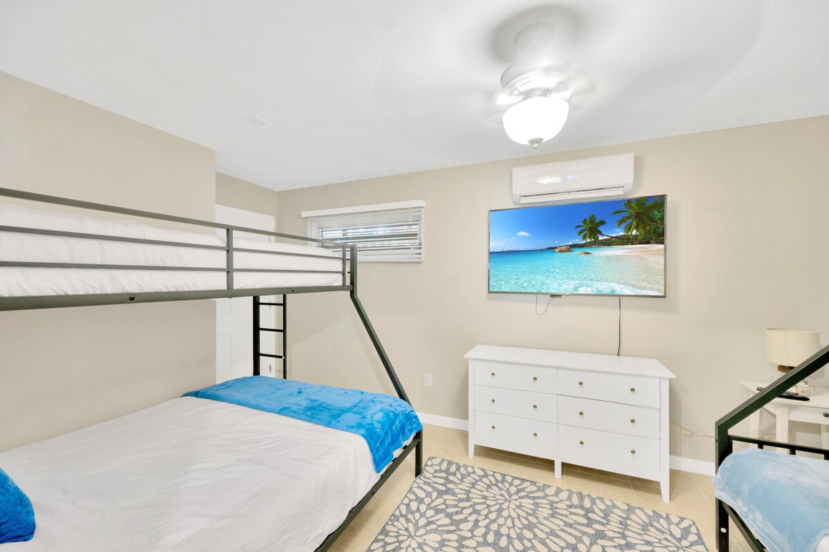 2025-01-15 4671 Gleason Ave, Siesta Key, FL 34242-46